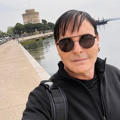 Nikos